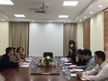 Làm việc với Đoàn trường Đại học Palermo - Ý